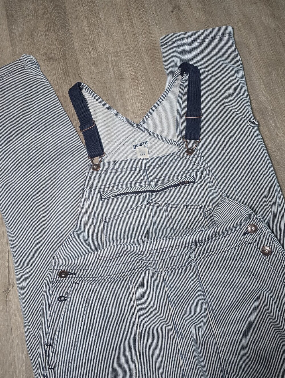 Duluth Trading Co Womans Navy and White Pinstripe Overalls Sz Small